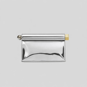 Nuova Collezione 2026: Borsa <span class=keywords><strong>Clutch</strong></span> <span class=keywords><strong>Argento</strong></span> con Bordo Arrotolato, Lussuosa Borsa da Sera Metallizzata Pieghevole con Tracolla a Catena per Donne, Ideale per Feste - Product Image 4