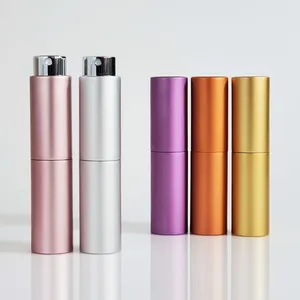 キラキラ空のアルミニウムラウンドポケット詰め替え可能なツイスト香水アトマイザー8ml 10ml 15ml 20mlスプレーボトル