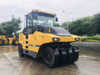 Compacteur à rouleaux pneumatiques à tambour unique de 20 tonnes XP203 Haute efficacité