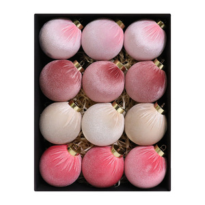 Ensemble <span class=keywords><strong>de</strong></span> boules <span class=keywords><strong>de</strong></span> Noël <span class=keywords><strong>en</strong></span> velours, 6 cm et 8 cm, assorties, <span class=keywords><strong>en</strong></span> plastique, pour décorations <span class=keywords><strong>de</strong></span> Noël <span class=keywords><strong>de</strong></span> luxe, pour la maison, les fêtes et les mariages - Product Image 5