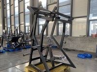 Máquina de remo montada en placa para entrenamiento de soporte de espalda, fortalecimiento de la espalda y entrenamiento seguro del músculo latissimus dorsi en gimnasios
