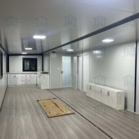 Casa Contenedor Modular Expandible - Vivienda Prefabricada Moderna con Diseño Impermeable para Almacenes y Edificios de Oficinas