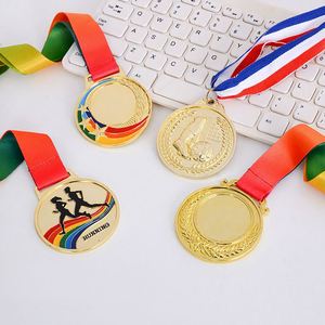 Medallas Personalizadas de Primera Calidad, Diseño Clásico y Elegante, Recuerdo con Temática de Amor, Premio Deportivo - Product Image 1