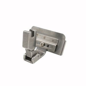 Pied presseur réglable S10A pour machine à coudre plate avec guide élastique pour ruban adhésif, pièce d'équipement de traitement de vêtements - Product Image 1