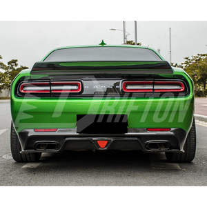 Alerón Trasero de Fibra de Carbono para Dodge Challenger 2015-2023 - Product Image 2