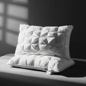 <span class=keywords><strong>Oreiller</strong></span> <span class=keywords><strong>d</strong></span>'Hôtel Hilton de Luxe, Coton Doux 100%, Plumes Artificielles, Cœur <span class=keywords><strong>d</strong></span>'<span class=keywords><strong>Oreiller</strong></span> de Lit Blanc, Coton <span class=keywords><strong>d</strong></span>'Hôtel en Gros - Product Image 1