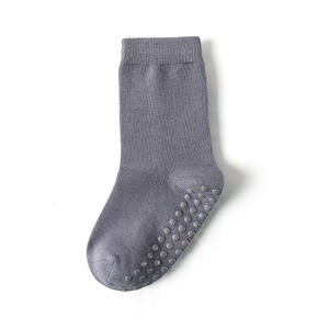 بيع بالجملة مخصص ماص للعرق نعل مطاطي للأطفال حديثي الولادة جوارب مضادة للانزلاق جوارب شتوية لطيفة للأطفال - Product Image 6