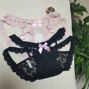 Brulee Sweetheart* Culotte Triangle Originale Féminine Pure et Désirable avec Nœud Papillon, Respirante, et Bordure en Dentelle Évidée Douce - Product Image 1
