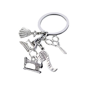 Hotsale Tự Làm Đồ Trang Sức Handmade Máy May Móc Chìa Khóa Kéo Cai Trị Thợ May Keyring Thiết Kế Thời Trang Công Cụ Nhỏ Kim Loại Móc Chìa Khóa - Product Image 1