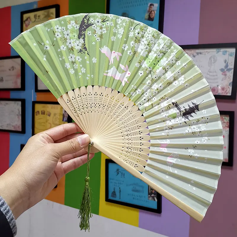 Festival personnalisé bambou papier soie blanc mariée japonais personnalisé imprimé logo mariage ventilateurs à main