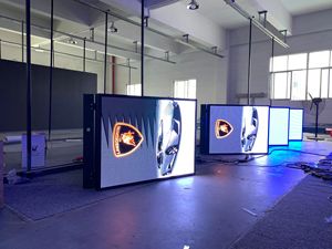 Écran LED extérieur à économie d'énergie Panneau d'affichage d'entretien frontal 4K HD City Advertising Front Flip Screen Prix d'usine - Product Image 2
