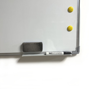 Pizarra Magnética de Doble Cara 2x3, Pizarra Blanca para Oficina/Aula, Pizarra Blanca para Colgar en la Pared, 60*90CM - Product Image 3