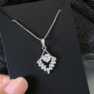 Foxi, модное ожерелье, медное ожерелье с подвеской, 18 карат, золото, инкрустированное цирконом, оптовая продажа, 18 карат позолоченные женские украшения - Product Image 2