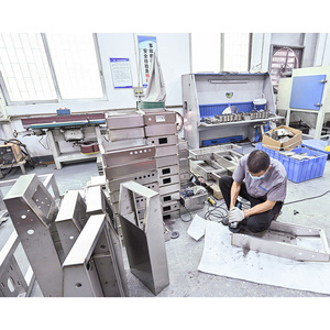 Détecteur de métaux tunnelisé pour pièces en plastique et composants automobiles AEC500C Détecteur de métaux AEC500C AEC5 - Product Image 6