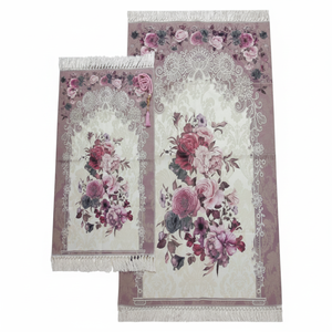 เสื่อละหมาดผ้าไหมแบบดั้งเดิม ลายคลาสสิก นุ่มสบาย เหมาะสำหรับการละหมาดประจำวันและการบูชา - Product Image 1