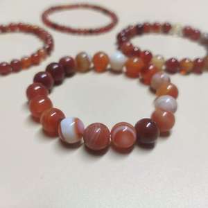 أساور عصرية من الأحجار الطبيعية مصنوعة يدويًا بتصميم هندسي، متعددة الاستخدامات للجنسين، مزينة بالكريستال الملون والأحجار الكريمة، هدية مثالية للذكرى السنوية - Product Image 3