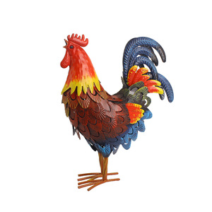 Adorno de Gallo Metálico 3D Colorido, Escultura Rústica de Pollo de Hierro para Decoración de Jardín, Patio o Terraza - Product Image 1