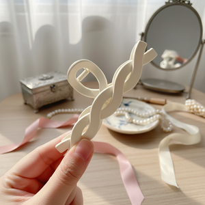 Spine per capelli in resina con fiocco scintillante all'ingrosso accessori per ragazze carine in metallo con perle da 5cm accessori moda - Product Image 3