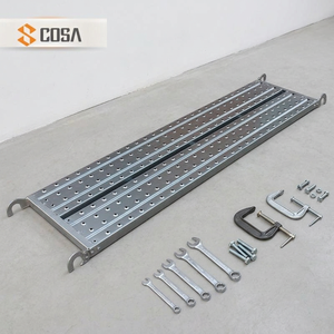 Planches d'échafaudage en acier inoxydable COSA, norme BS1139, conception industrielle, résistantes à la corrosion chimique, galvanisées argentées, installation facile pour - Product Image 1