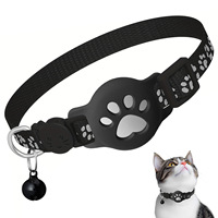 Collar Protector de Nailon Compatible con Apple AirTag Tracker, con Diseño de Huella y Campana Reflectante para Gatos, Disponible en Stock
