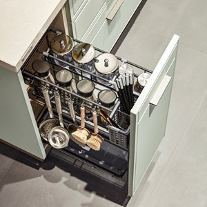 ตู้ครัวไม้จริงแบบโมเดิร์นอเนกประสงค์สำหรับบ้านขนาดเล็ก พร้อมบริการออกแบบฟรีและรูปแบบตู้ตามสั่ง - Product Image 4