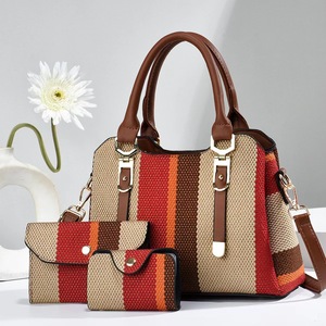 Nuevo bolso cruzado de estilo coreano de gran capacidad, tela que combina con todo, traje portátil de tres piezas, una correa, bolso de Madre de PU de moda 52 - Product Image 3