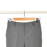 Cintres en bois massif naturel pour pantalons et jupes, avec 2 pinces réglables anti-rouille