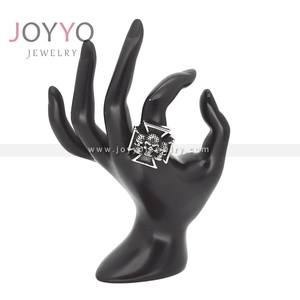 Fabrik preis Gothic Rock Drei Schädel Kreuz <span class=keywords><strong>Ring</strong></span> Herren tragen Edelstahl Biker Ringe Halloween Schmuck <span class=keywords><strong>Ring</strong></span> - Product Image 4