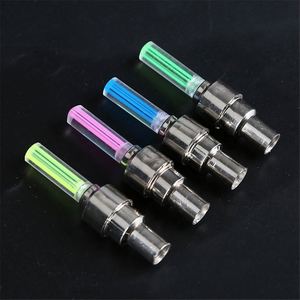 Lumière LED néon multicolore à piles pour rayons de vélo, valve de pneu VTT, lumière arrière pour extérieur - Product Image 1