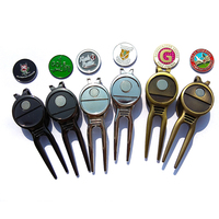 Diseño personalizado gorra sombrero Clips suministrados por la fábrica de metal magnético marcador de pelota de golf aleación de zinc de cobre personalizado para Pines de sombrero de béisbol