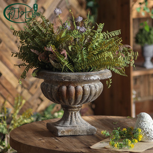 กระถางดอกไม้ย้อนยุคทรงถ้วยรางวัล ยัน ยูเจีย วาบิซาบิ สำหรับตกแต่งภายในบ้าน ทำด้วยมือ สไตล์เรียบง่าย - Product Image 1