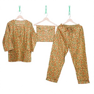 Meilleures ventes : élégante robe de nuit d'été respirante en coton, ensemble de pyjama imprimé floral pour femmes, disponible en différentes tailles, Inde - Product Image 1