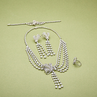 Parure de bijoux en laiton de luxe de Dubaï, motif papillon multicouche et pompon, comprenant collier, boucles d'oreilles, bague et bracelet, pour fiançailles, articles de grande taille, vente en gros