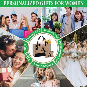 <span class=keywords><strong>Sac</strong></span> fourre-tout en jute de plage personnalisé avec pochette de maquillage en toile de jute monogramme cadeaux d'anniversaire pour femmes <span class=keywords><strong>soeur</strong></span> maman demoiselle d'honneur - Product Image 2