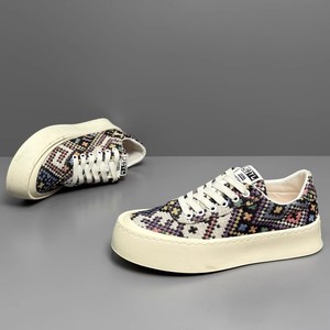 Chaussures de sport classiques en toile de style chinois <span class=keywords><strong>authentique</strong></span> 2025, de haute qualité, broderie de haute qualité, style de marche tendance - Product Image 2