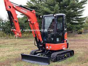 Mini-excavatrice Kubota U35 de 3,5 tonnes d'occasion, excavatrice Kubota U35-6 avec lame - Product Image 3