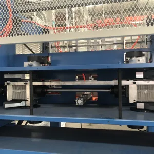 Automatische Polystyreen Voedsel Lade Die Machine En Snijmachine