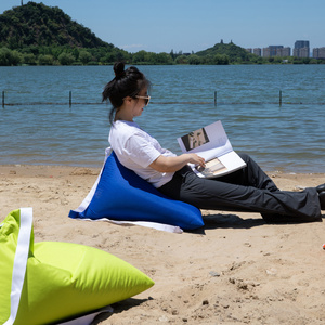 Housse de coussin de sol d'extérieur avec bandoulière pour la lecture et la relaxation à la plage, en tissu rembourré - Product Image 2