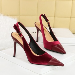 Sandali di Lusso da Donna con <span class=keywords><strong>Tacco</strong></span> 2025 in Tessuto di Velluto con Design a Intarsio, <span class=keywords><strong>Scarpe</strong></span> Estive <span class=keywords><strong>Comode</strong></span> con Aumento dell'Altezza e Soletta in Gomma - Product Image 2
