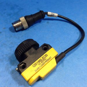 Capteur laser de classe 1 BANNER Engineering QS186LEQ5 150MM avec connecteur Euro Pigtail 10-30VDC - Product Image 1