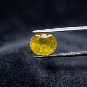 Saphir Jaune Naturel de 3,42 Ct, Coupe Ovale, Pierre Précieuse Non Montée, Origine Bangkok, Certifié GIA, pour Bijoux Fins Personnalisés - Product Image 2