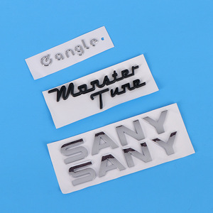 <span class=keywords><strong>Targhetta</strong></span> di Lusso Scintillante e Splendida, Realizzata con Ingegnosità, Incisa con Motivi Raffinati, Mostra a Pieno Pieno Lusso ed Eleganza - Product Image 1