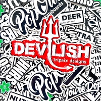 Autocollants de découpe d'étiquette de logo d'impression personnalisée imperméables durables autocollants découpés en vinyle faciles à peler pour la promotion de la publicité