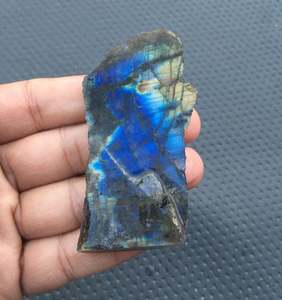 หินอัญมณีลาบราดอไรต์หยาบสีฟ้าธรรมชาติไม่ผ่านการบำบัดตกแต่งสวน - Product Image 3