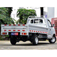 Camion DFSK Chuangfu Niuka d'occasion, boîte manuelle, conduite à gauche, sièges en tissu R15, essence, moins de 4L