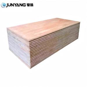 Contreplaqué de qualité marine pour planchers de conteneurs de 28 mm et 280 mm, pour conteneurs de 20 pieds et 40 pieds - Product Image 1