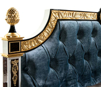 Lit double européen néoclassique Chambre à coucher principale Lit queen de 1.8m Villa mobilier de chambre à coucher lit en bois massif personnalisé