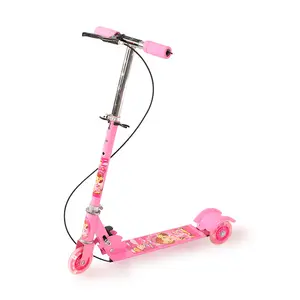 Trottinette à pied pliable avec roues clignotantes pour enfants