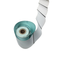 Rollo de etiquetas térmicas de colores al por mayor directo, papel troquelado impermeable para comestibles, Adhesivo de código de barras, acabado superficial laminado