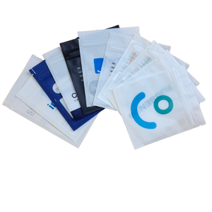 Aligneurs transparents imprimés sur mesure emballage trois sacs scellés sur le côté réutilisables fermeture éclair pour la maison retenue des dents sacs en mylar - Product Image 1